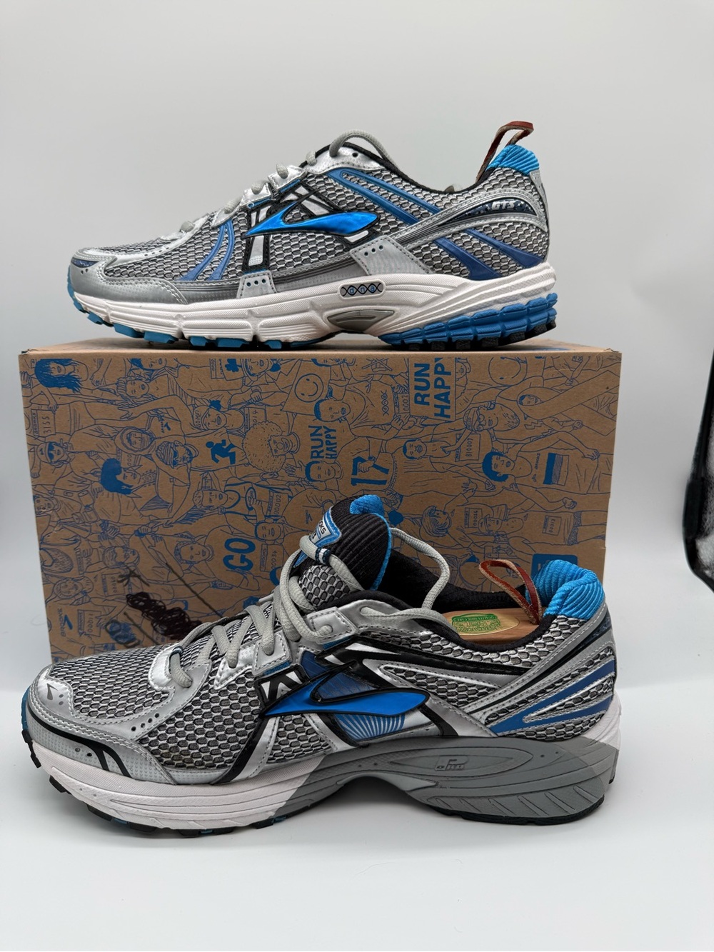 Brooks Adrenaline GTS 12 Silver/Blue Men’s Running Shoes Size US 10D